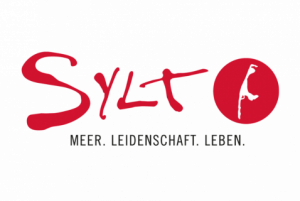 csm_sylt-marketing-logo-mit-slogan_a0da86a14f-478x320